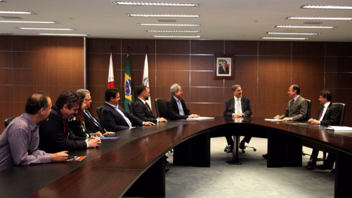 Governador de Minas confirma presença na ExpoZebu