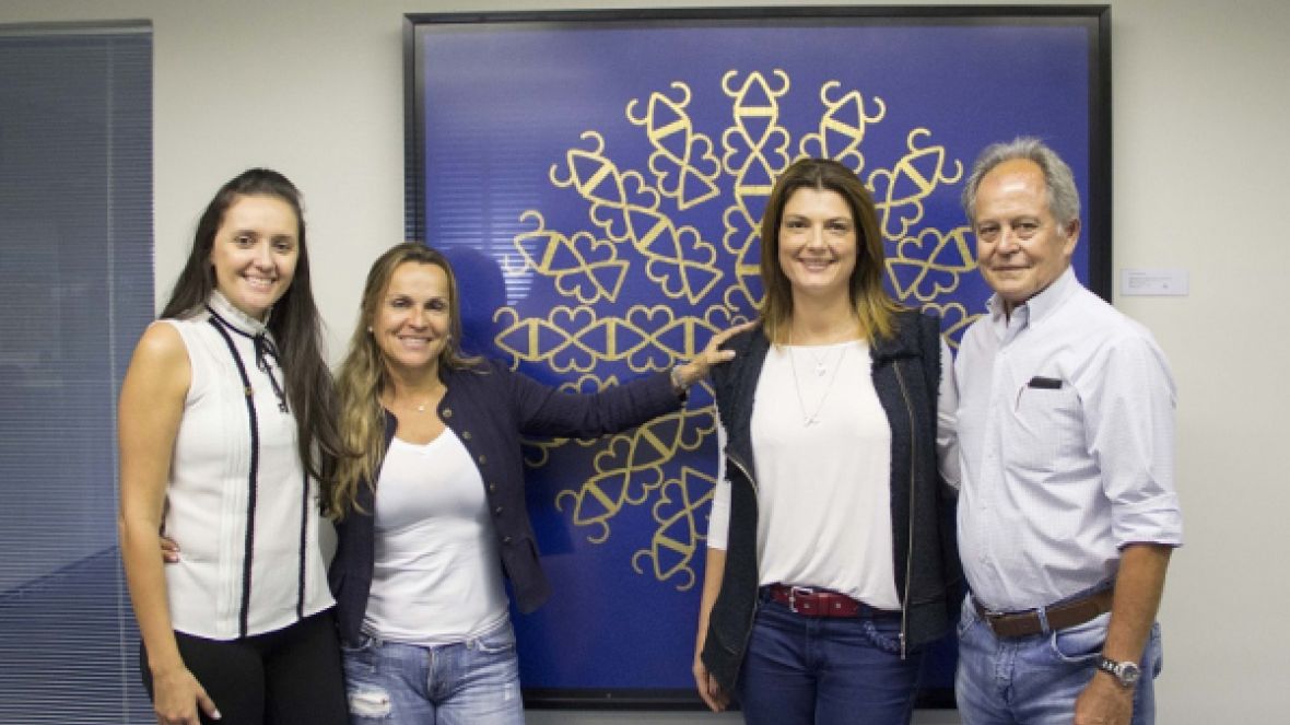 Geneticista visita ABCZ e fala sobre genômica com diretores da associação