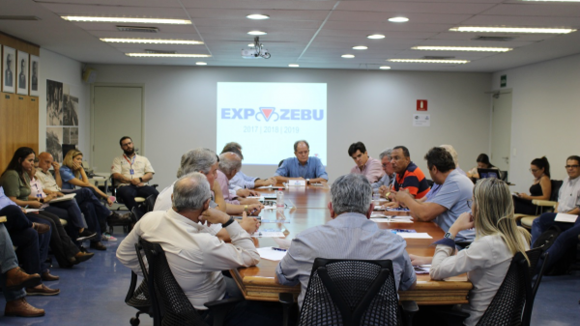 ABCZ e promocionais das raças zebuínas se reúnem para tratar sobre ExpoZebu 2020