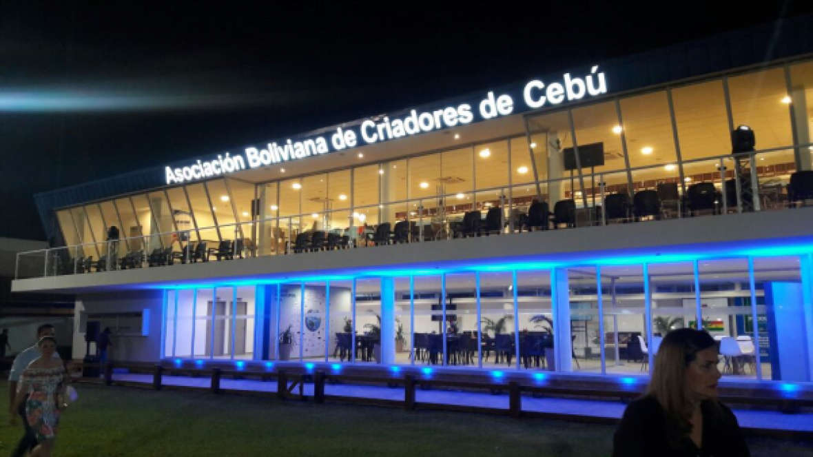 Diretora da ABCZ participa de inauguração da sede da Asocebu - Bolívia