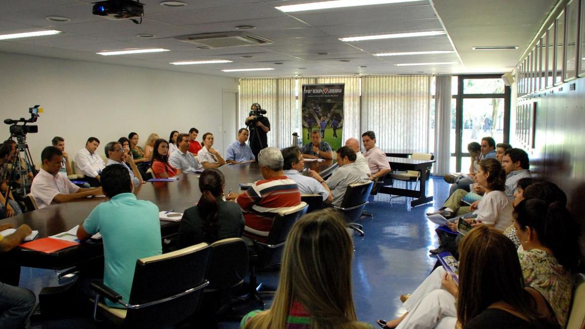 ABCZ recebe jornalistas para lançamento oficial da 78ª ExpoZebu