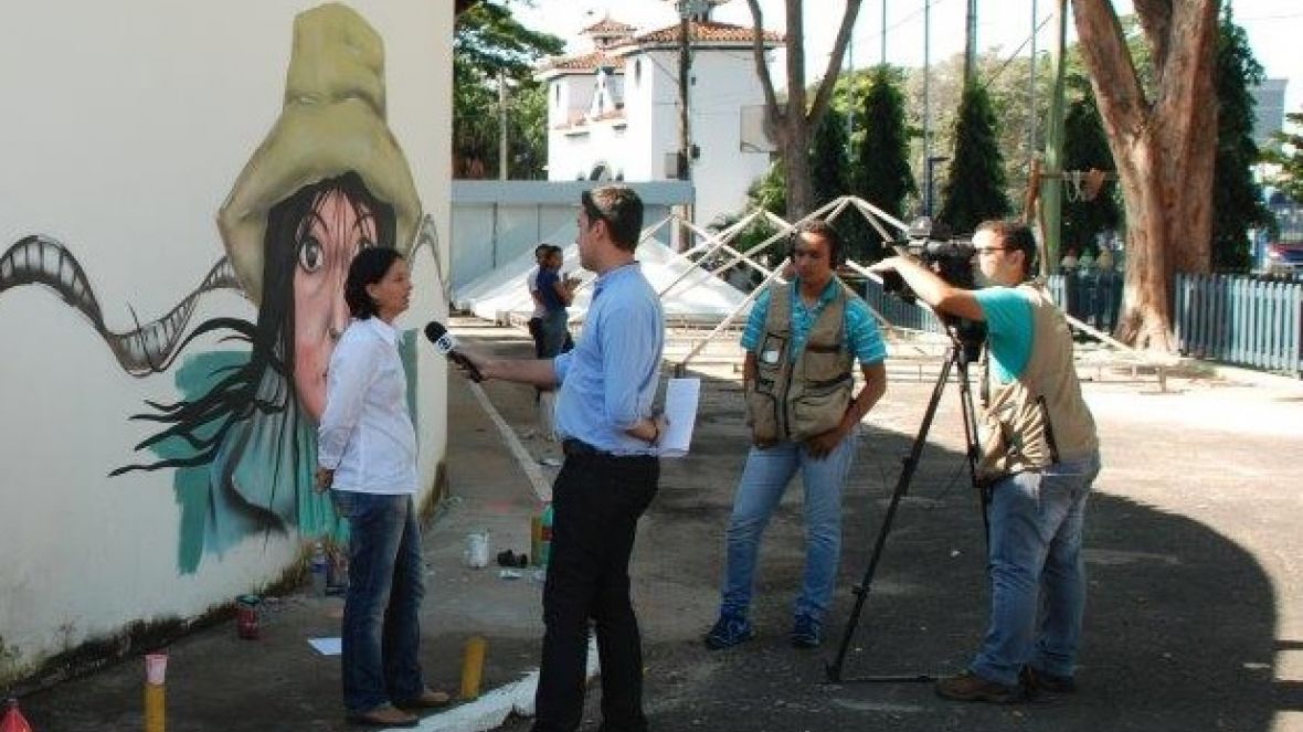 Estudantes de Uberaba participam de oficina de arte na ExpoZebu