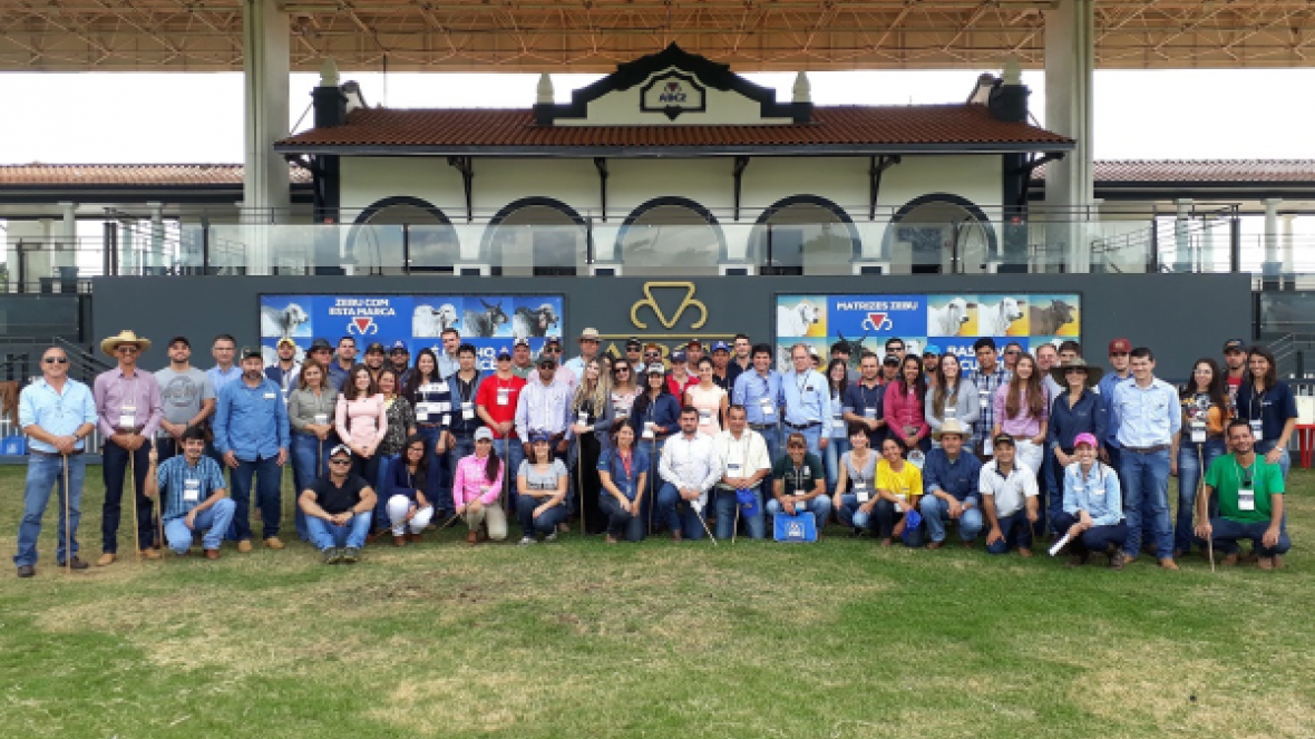 Curso de Julgamento de Zebuínos atrai participantes de todo Brasil