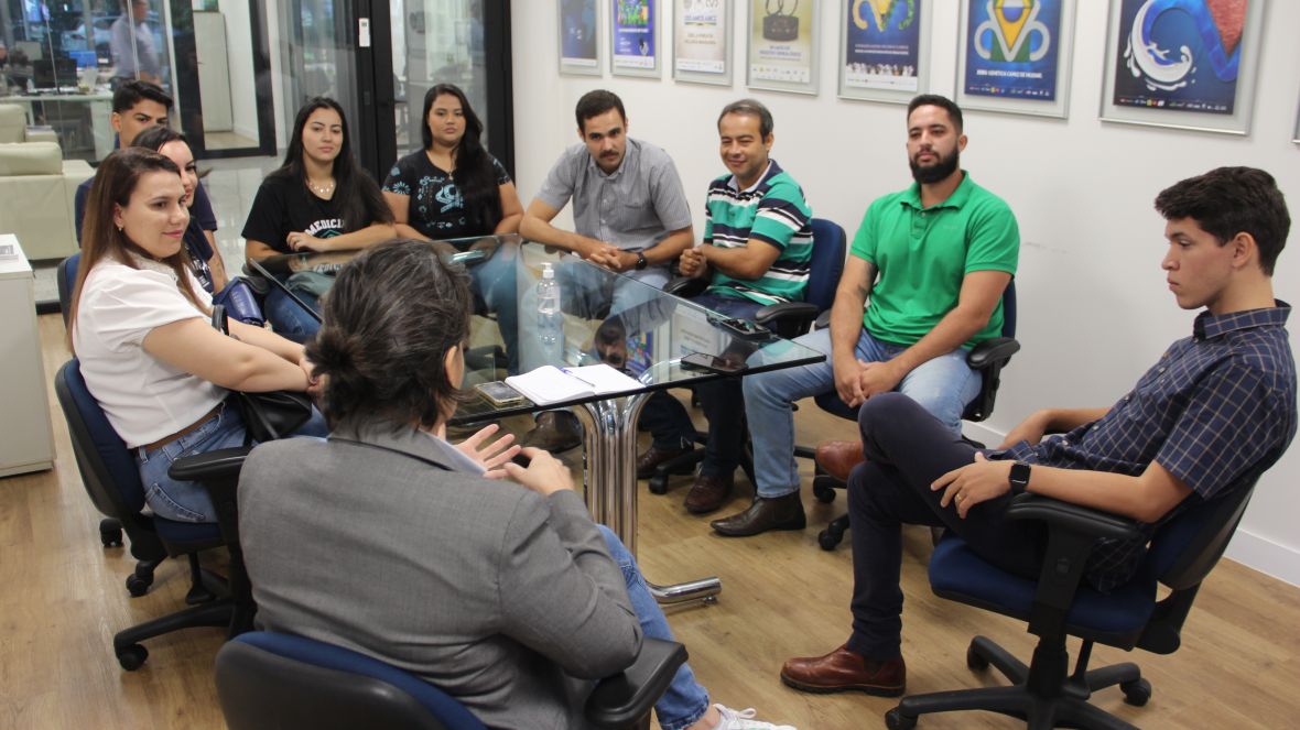 ABCZ Jovem fecha parceria com alunos do grupo de estudos em Bovinos (GEBOV) do curso de Medicina Veterinária da UniFacthus