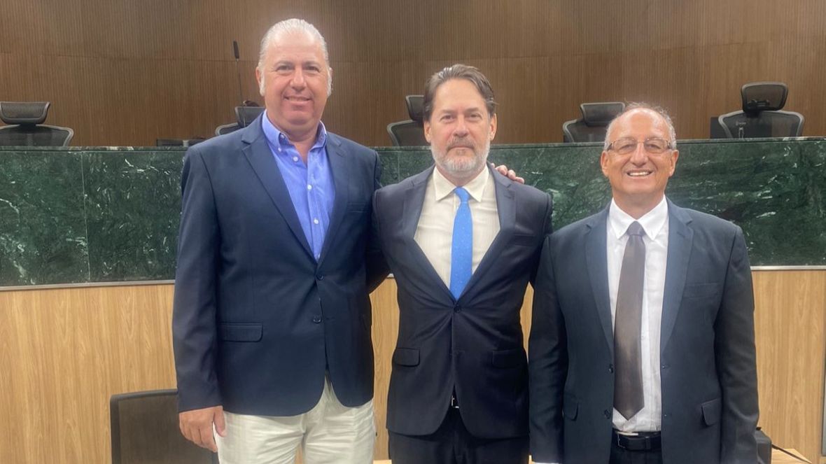 Conselheiros da ABCZ em Goiás recebem Certificado de Honra ao Mérito na Assembleia Legislativa (Alego)