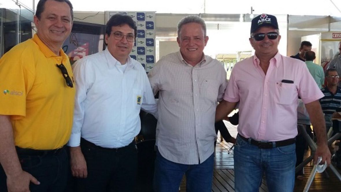 ExpoZebu recebe a visita do Superintendente Estadual do Banco do Brasil