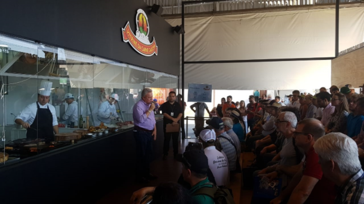 Diretores da ABCZ participam da Expointer, em Esteio (RS)