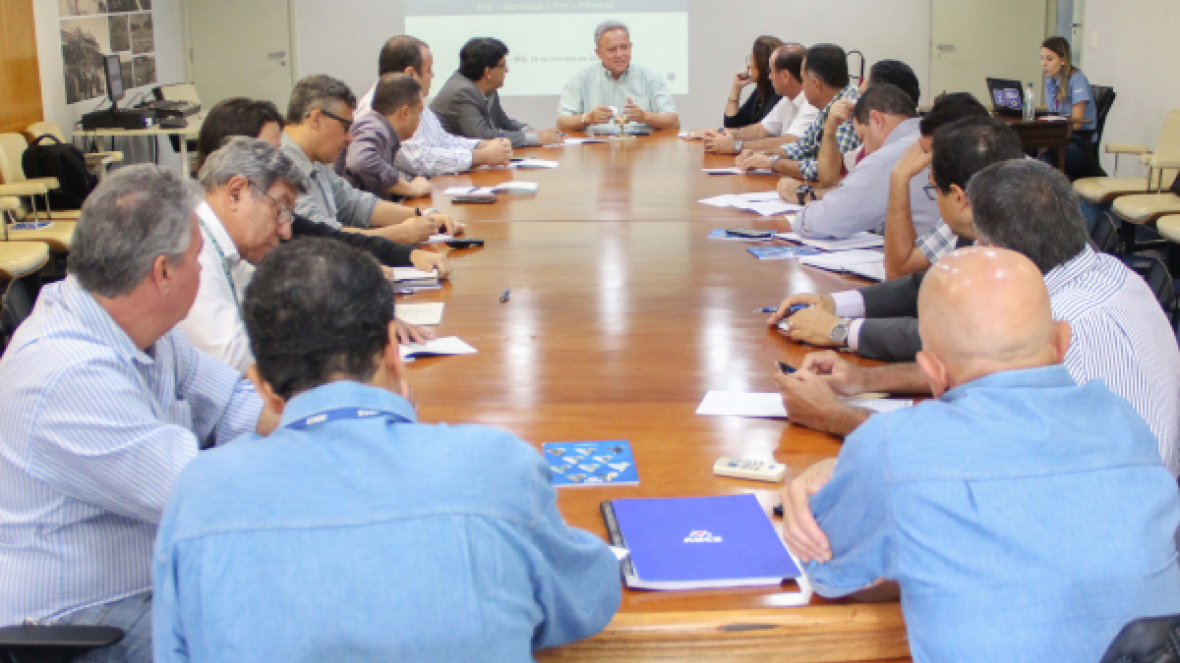 Universidade Federal de Viçosa apresenta estudo sobre impactos do Pró-Genética em Minas Gerais