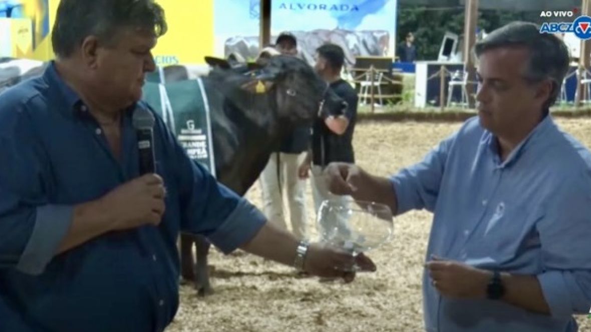 ABCZ sorteia prêmio em dinheiro entre compradores das Feiras Pró-Genética e Pró-Fêmeas – Edição ExpoLeite