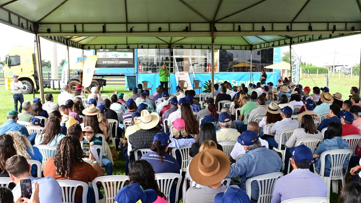 Tecnologia, resultados e bons negócios: Dia de Campo movimenta a 90ª ExpoZebu