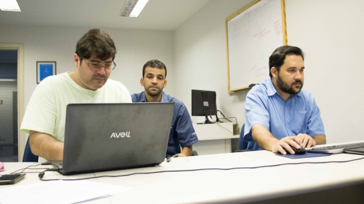 Pesquisadores da ABCZ participam de mais um treinamento para Genômica