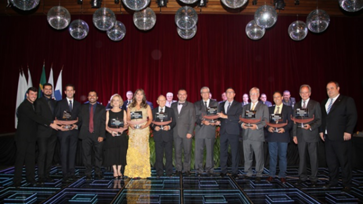 ABCZ é homenageada como entidade destaque 2018 pela CDL Uberaba