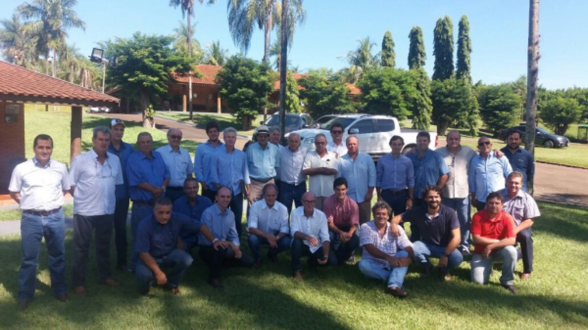 Criadores pedem autonomia na escolha de touros para comercialização de sêmen