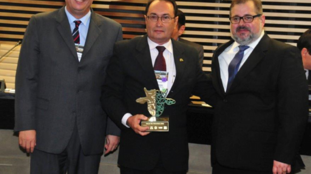ABCZ recebe homenagem em evento do Rally da Pecuária