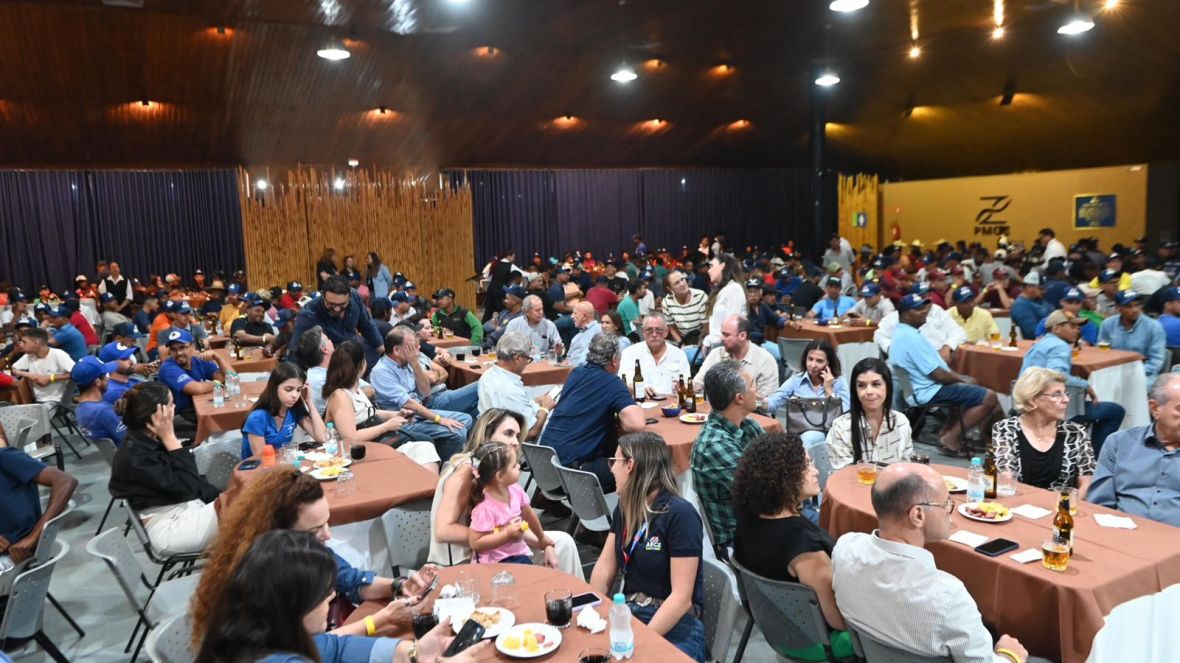 ABCZ promove jantar de boas-vindas para tratadores da 89ª ExpoZebu