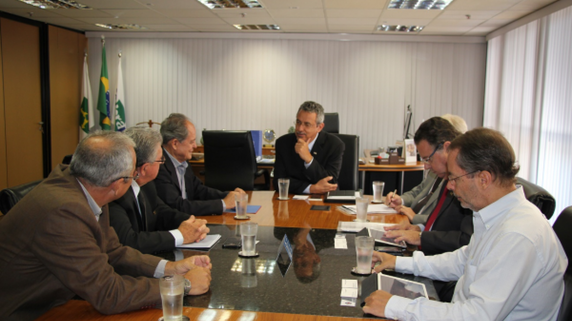 ABCZ e Embrapa estudam ampliar parcerias para 2017