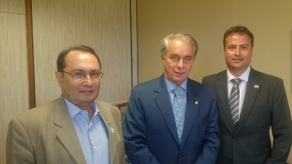 Presidente da FPA recebe representantes da ABCZ em Brasília