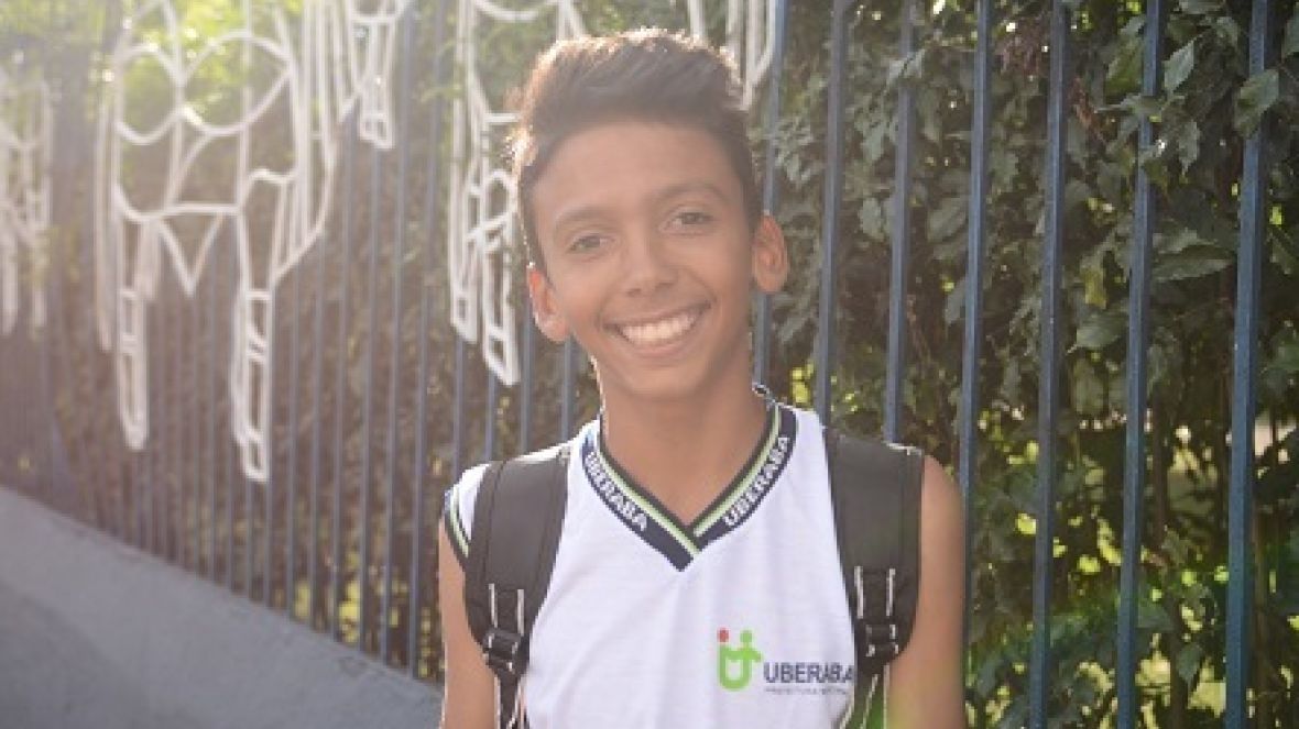 ExpoZebu: Concurso de redação premia aluno de escola rural