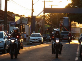 ABCZ promove carreata com panela gigante que será usada em quebra de recorde na ExpoZebu 