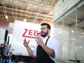 Campeão do ?Masterchef Profissionais? apresenta pratos na Vitrine do Leite