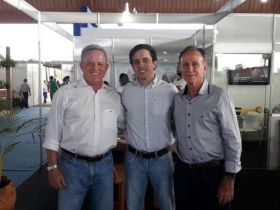 ?Feira de Gastronomia e Alimentos de Minas? recebe a visita do prefeito Paulo Piau