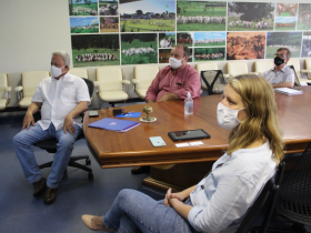 ABCZ e Emater- MG assinam novo contrato para desenvolvimento do Integra Zebu