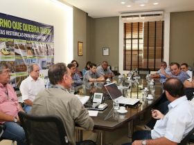 Reunião define parcerias para a Expoinel Mineira