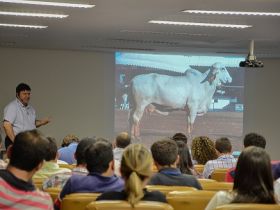 Curso movimenta a sede da ABCZ