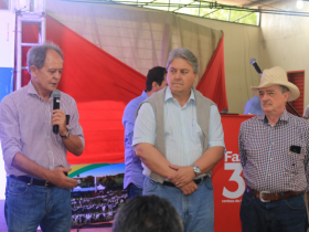 Lançamento de Carne de Zebu atrai centenas de pessoas a Fazenda Figueirão