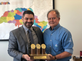 Coordenadoria das Promotorias da Infância recebe homenagem da ABCZ