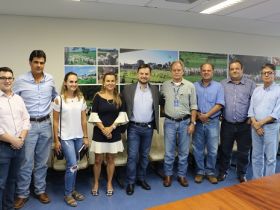 Presidente do Canal Rural visita ABCZ