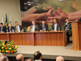 ABCZ participa das comemorações dos 44 anos da Embrapa