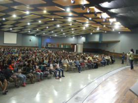 ExpoZebu 2018: mais de mil crianças acompanham lançamento da Revista Zebuzinho