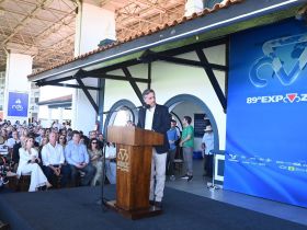 Com discurso em defesa do agro brasileiro, 89ª ExpoZebu é inaugurada