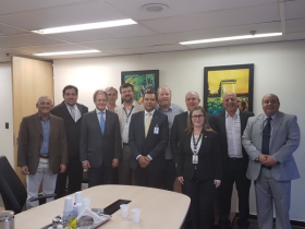 ABCZ e Embrapa assinam parceria e anunciam início da seleção genômica de zebuínos