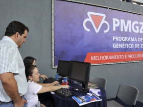 PMGZ, Pró-Genética e PRODUZ fazem atendimento durante a ExpoZebu