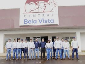 Membros da equipe Técnica e de Fomento da ABCZ visitam a Central Bela Vista em Botucatu (SP)
