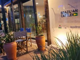 ABCZ participa de feira internacional no Paraguai