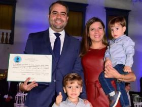 Conselheiro da ABCZ é homenageado pelo Governo de Goiás