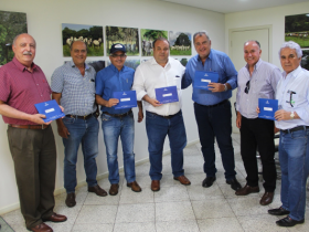 Novos presidente e diretores da Girolando visitam ABCZ