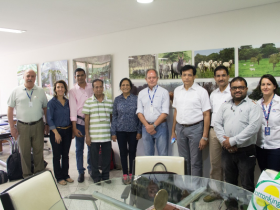 ABCZ recebe membros de instituto governamental de Baramati, na Índia