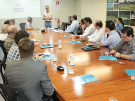 Governador de MG visita a ABCZ e se reúne com diretoria nesta quinta (14)