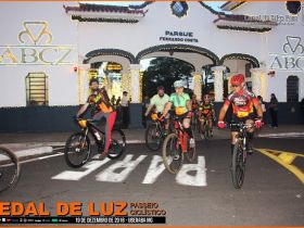 Pedal de Luz reúne 200 pessoas no Parque Fernando Costa