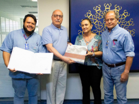 Museu do Zebu e ABCZ recebem livro sobre o Zebu em Goiás, assinado por Wagner Miranda